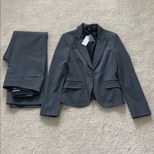 Express Suit